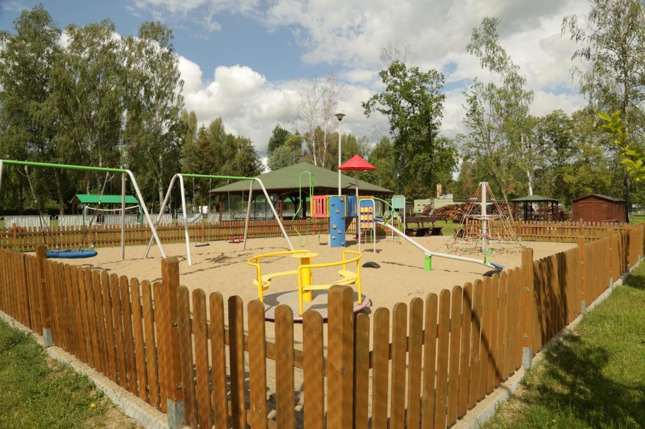 Camping Oaza Blonie Kornik Domki Standard Plus - 3 Pokoje ภายนอก รูปภาพ